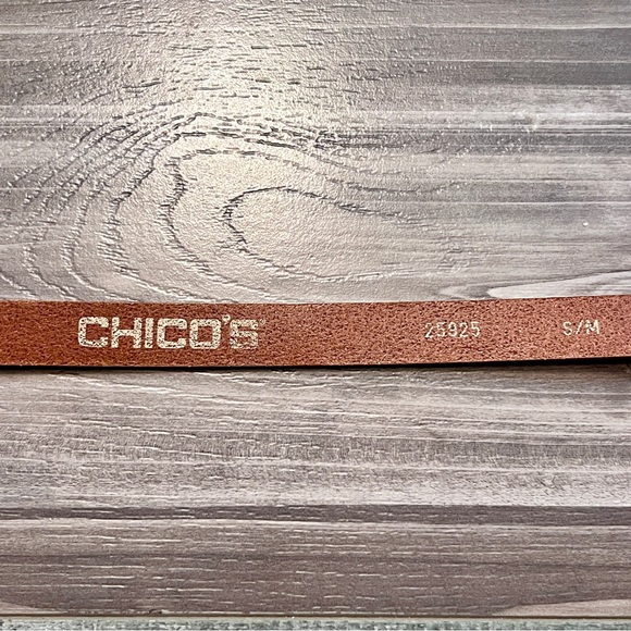 Chicos Italian Leather Brass Tone Waist Belt Size S/M Adjustable Hook Gemstones - Picture 10 of 16